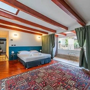  Apartamento De Amicis' Nest - Center